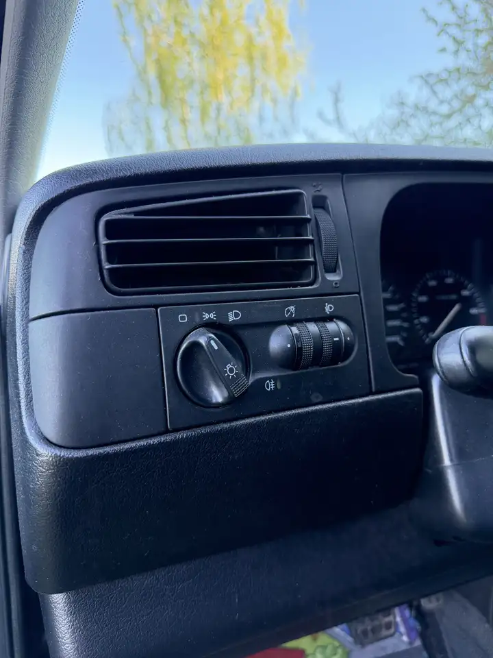Volkswagen Golf 1.8 CL, foto 4