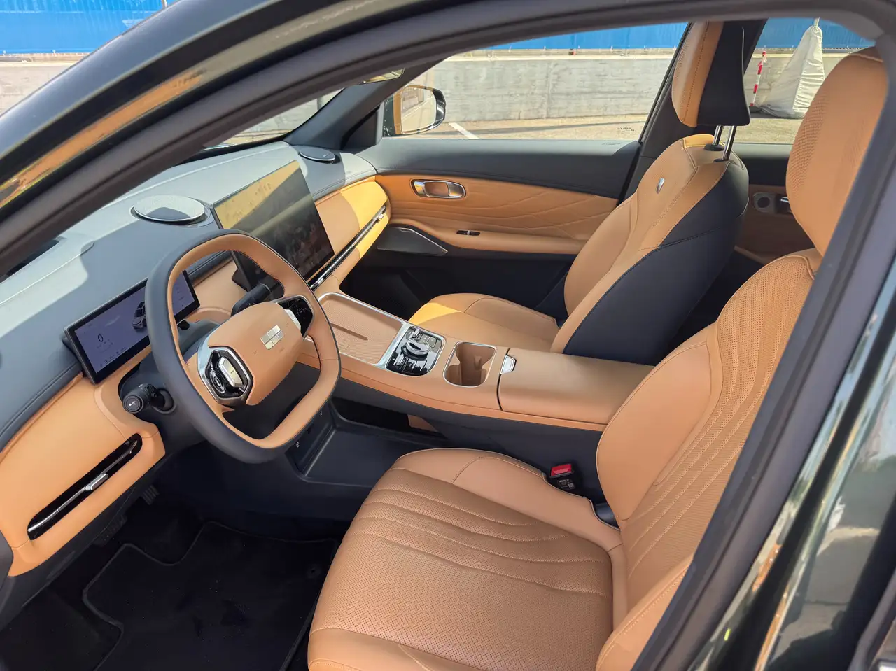 Geely Starray EM-i Starray EM-i 1.5 phev Launch Edition auto 6