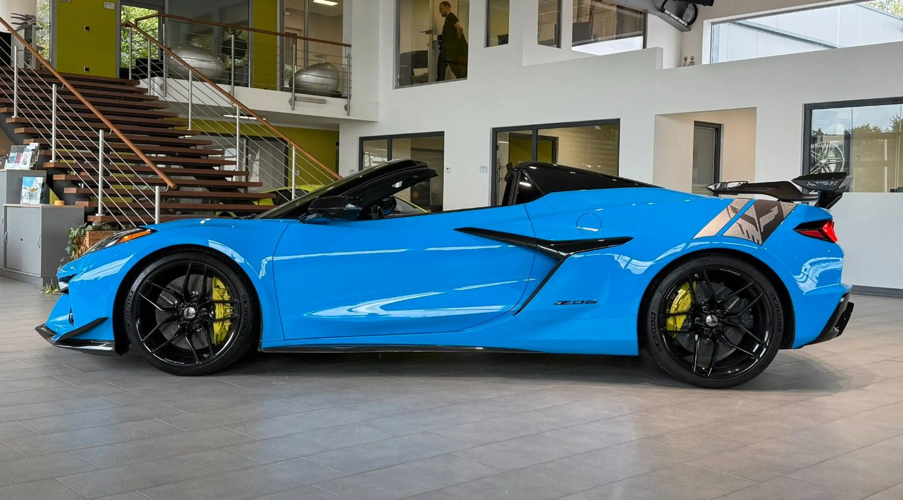 Corvette Z06 Corvette C8 Z06 Convertible*Z07*HUD*Memory*BOSE* — photo 3