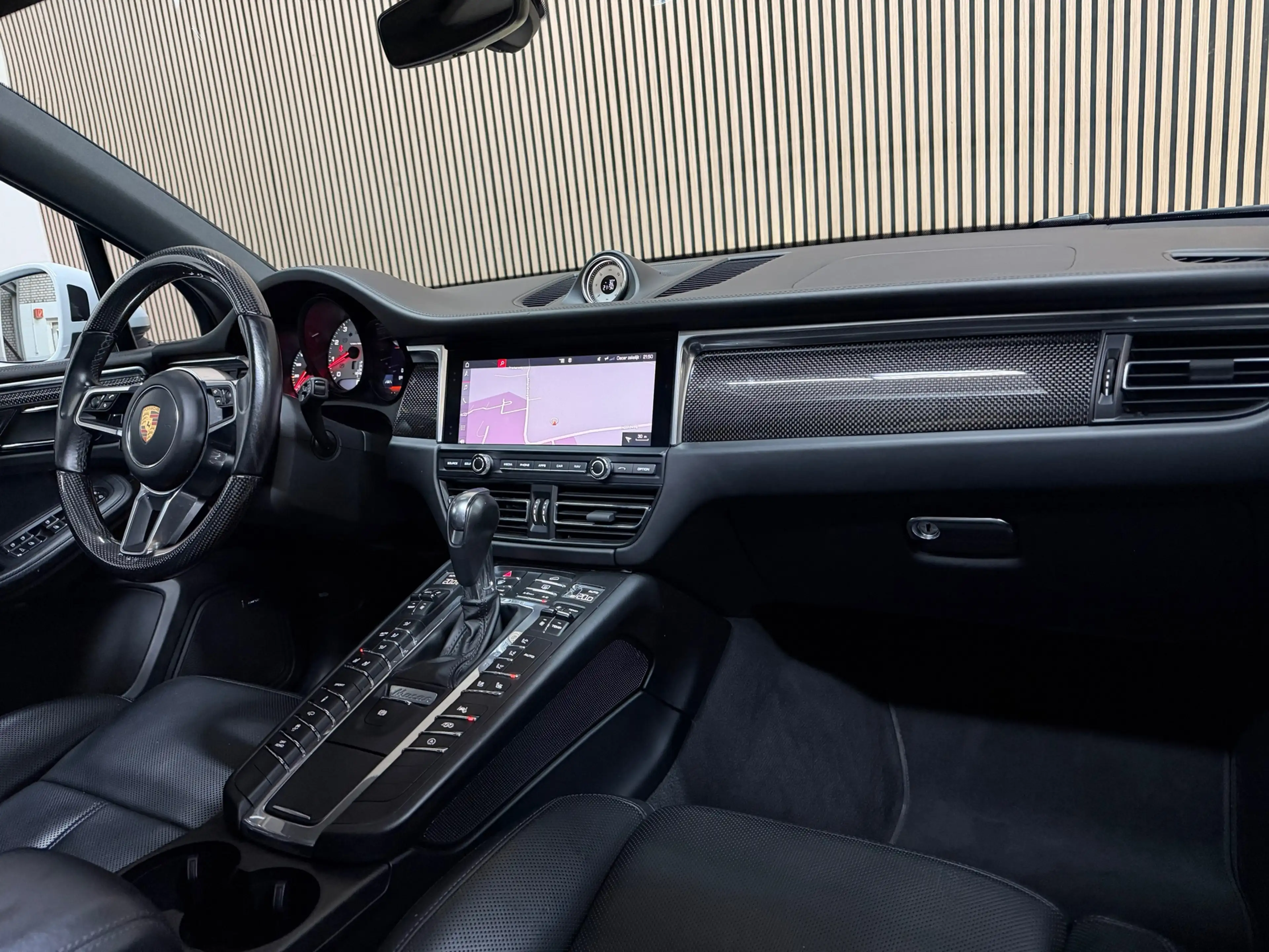 Porsche Macan 3.0 S 2019 CHRONO PANO BOSE LUCHTVERING *FULL* — photo 22