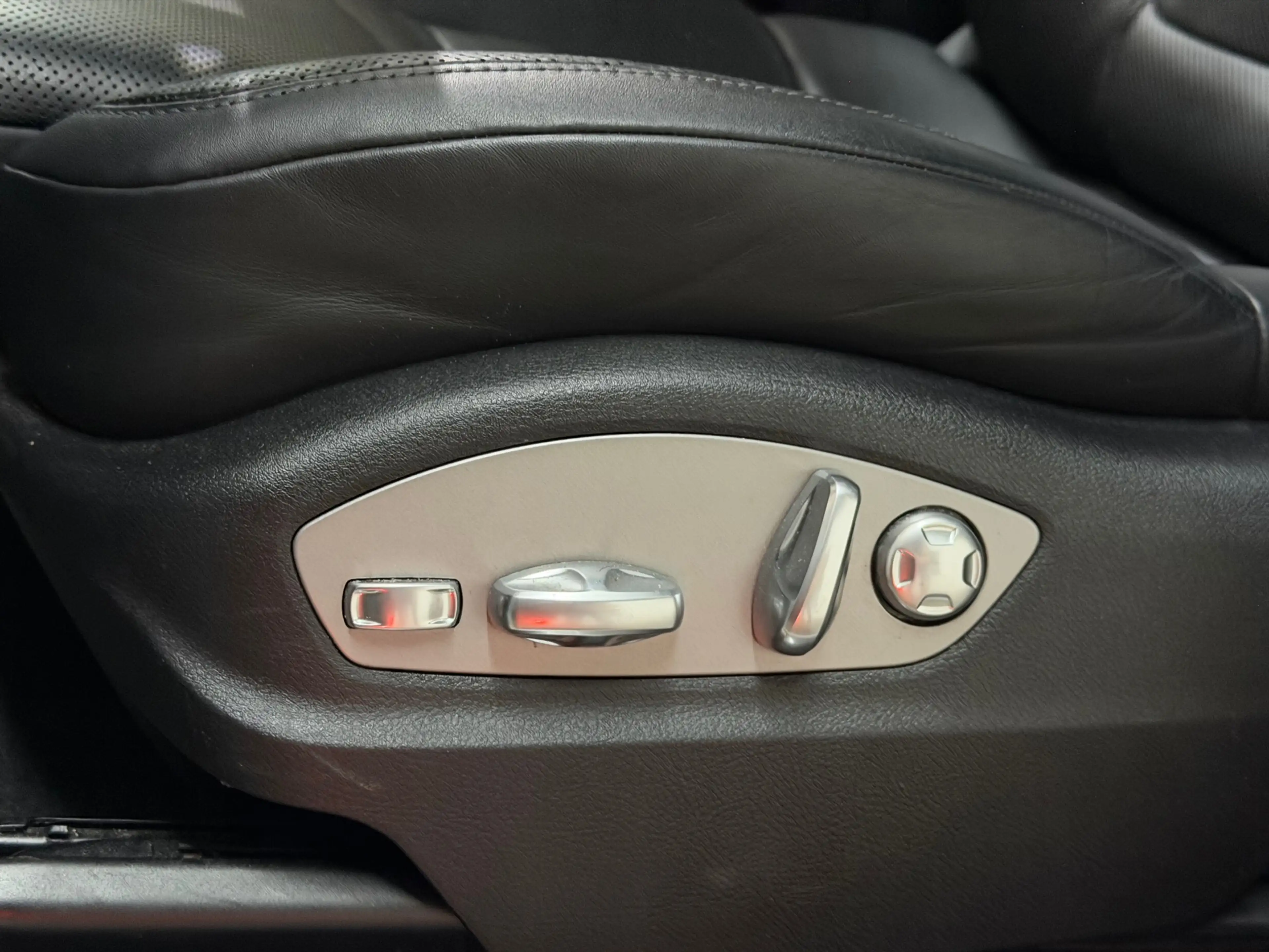 Porsche Macan 3.0 S 2019 CHRONO PANO BOSE LUCHTVERING *FULL* — photo 39