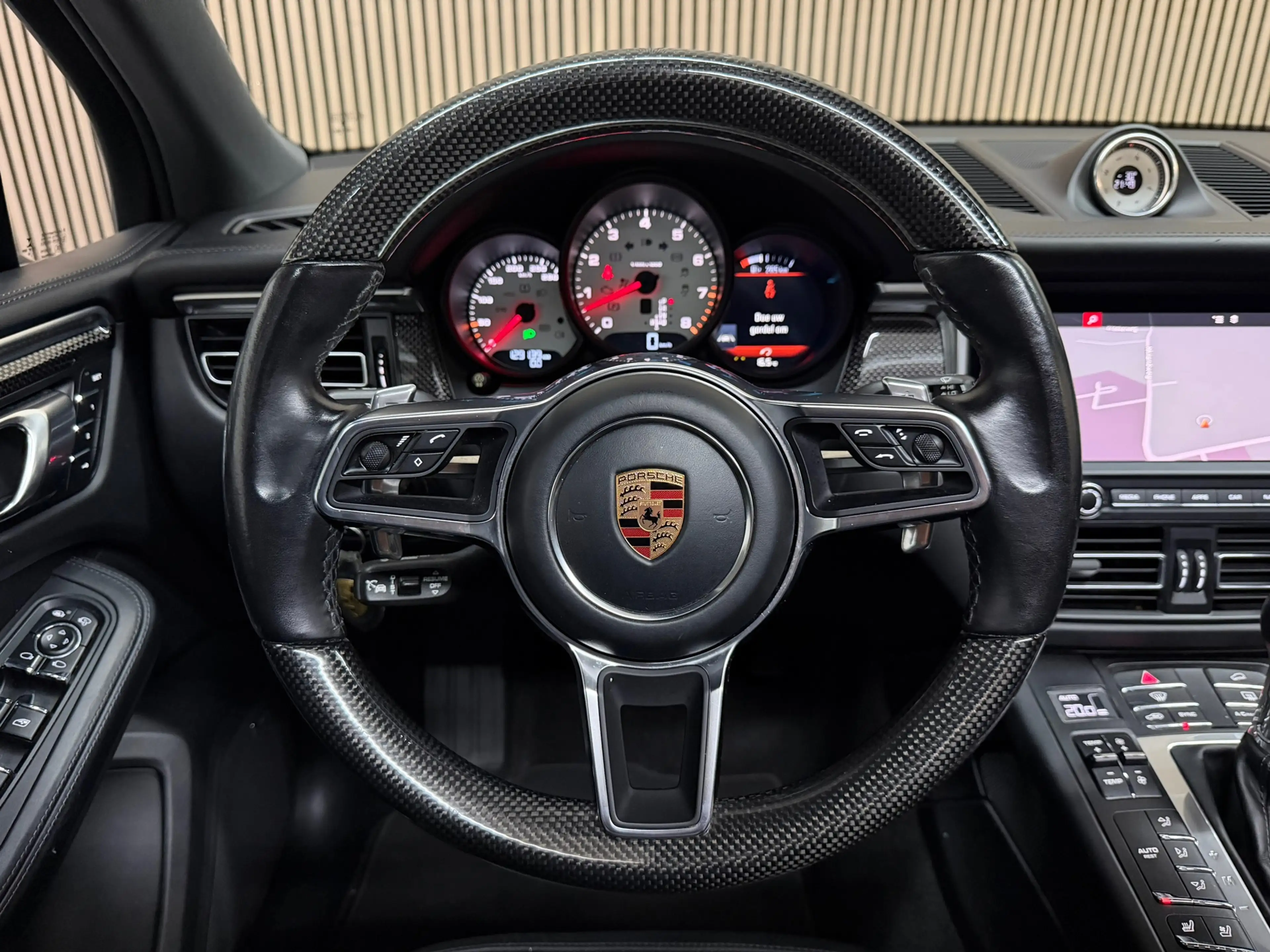 Porsche Macan 3.0 S 2019 CHRONO PANO BOSE LUCHTVERING *FULL* — photo 16