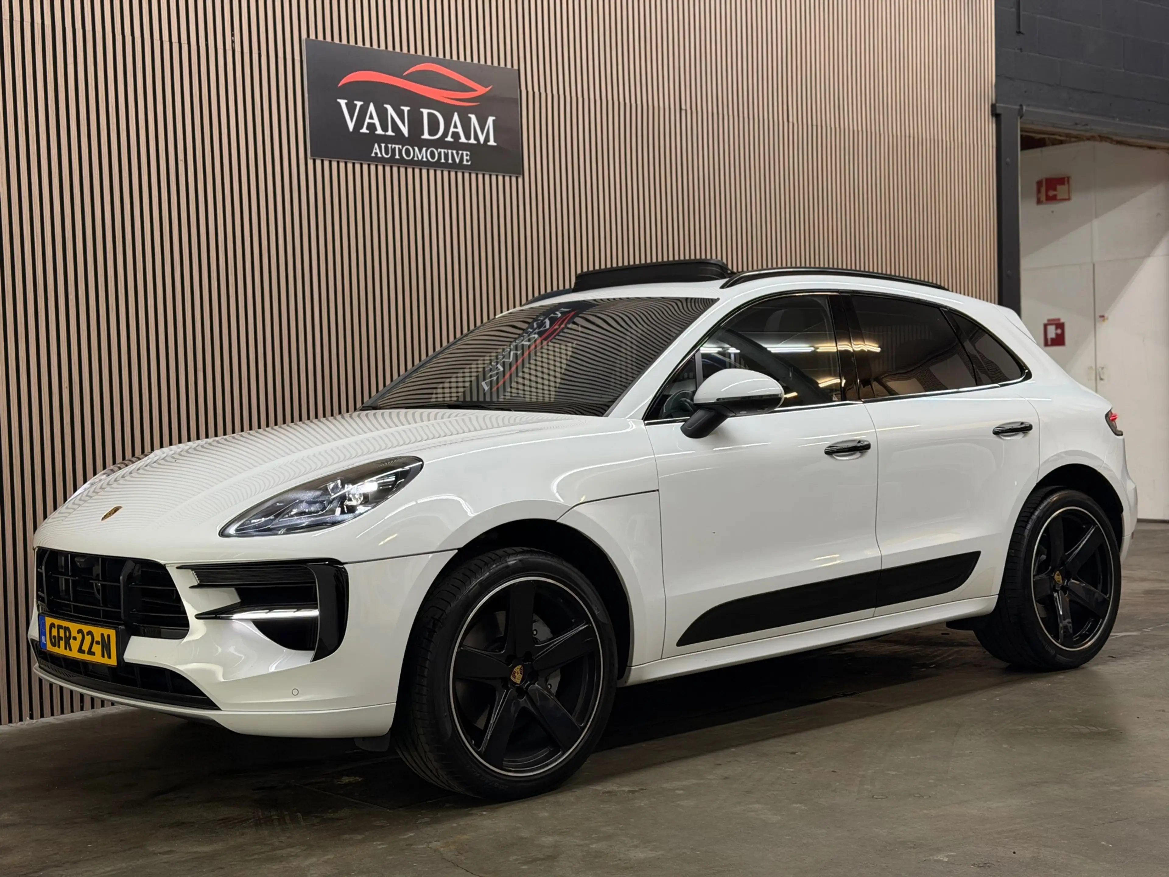 Porsche Macan 3.0 S 2019 CHRONO PANO BOSE LUCHTVERING *FULL* — photo 5