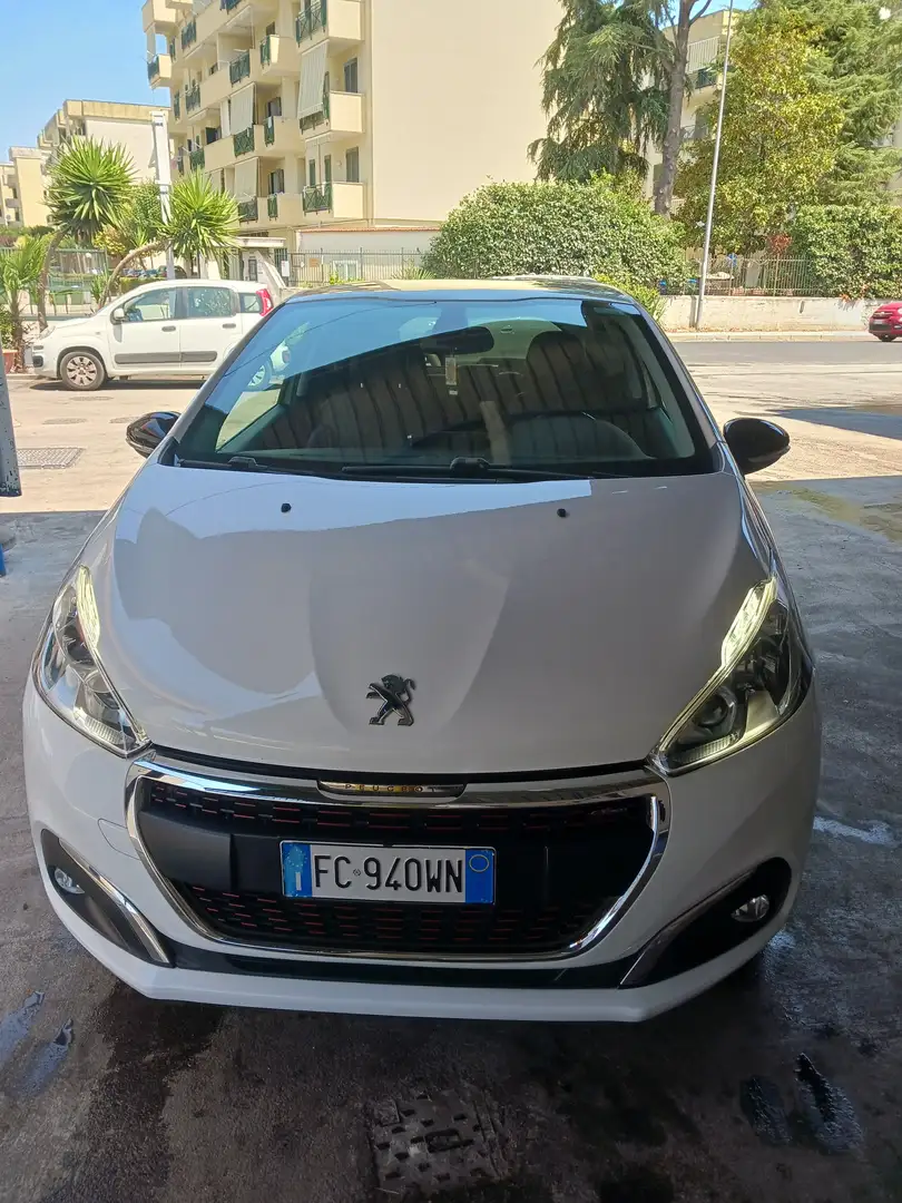 Peugeot 208 208 I 2015 3p 1.2 puretech t GT Line s Blanc - 1