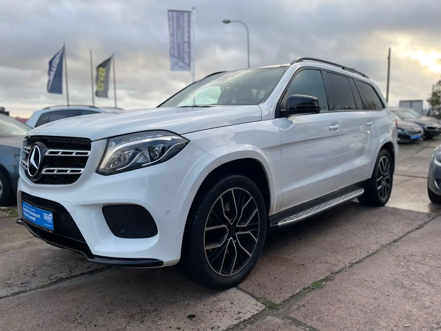Mercedes-Benz GLS 350 GLS -Klasse GLS 350 d 4Matic Weiß - 2