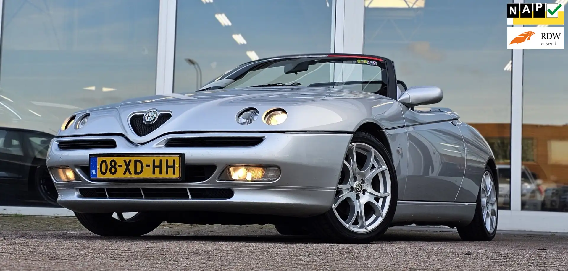 Alfa Romeo Spider 2.0i 16V T.Spark L 17"LM Leer Airco koppeling Mooi Szürke - 1
