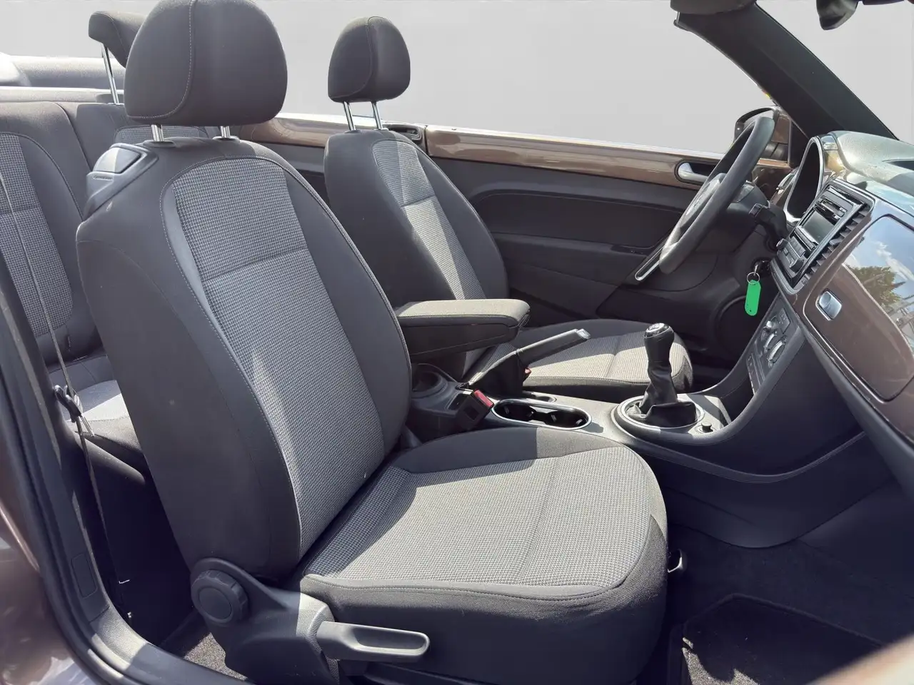 Volkswagen Beetle Beetle Cabriolet — photo 4 sur 20