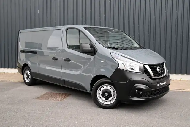 Nissan NV300 Nissan NV300 L2H1 AUTOMAAT GPS, Trekh, Cam Carplay