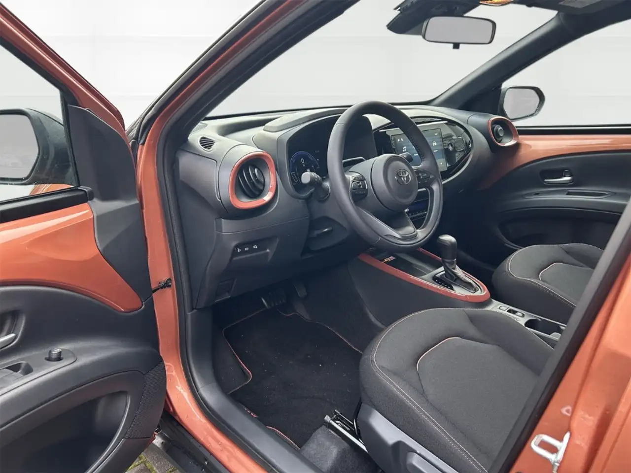 Toyota Aygo X Teamplayer 1.5 HYBRID AUTOM. +Sitzheizung +Kamera 8