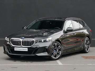 eDrive40 Touring M Sport