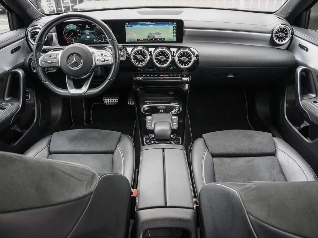 Mercedes-Benz A 250