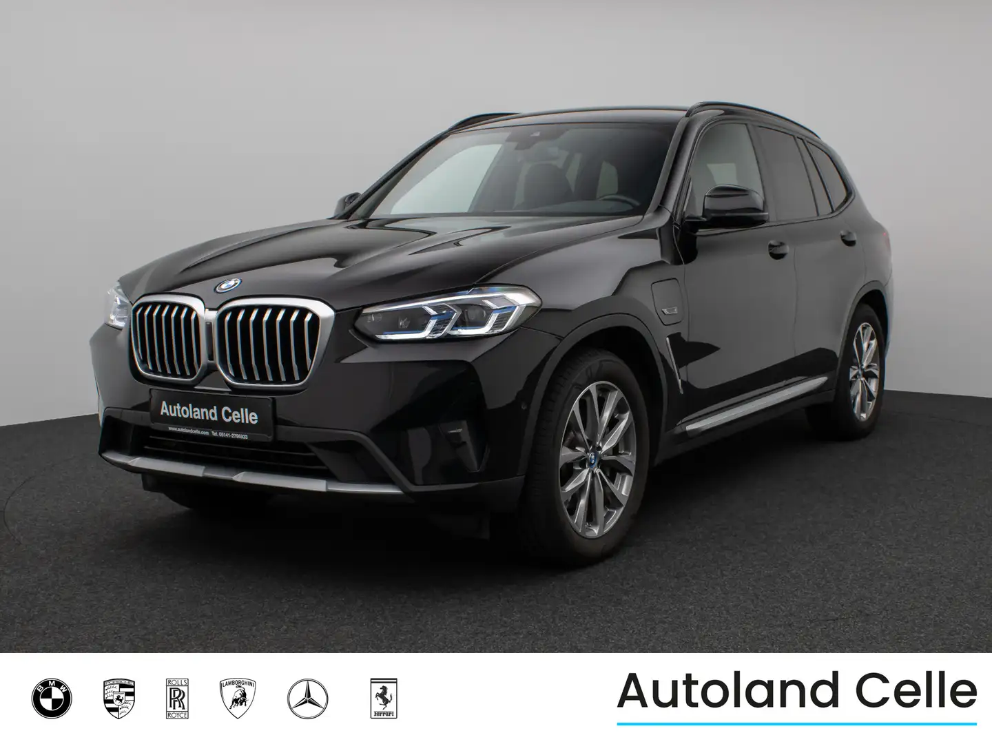 BMW X3 xD30e Laser Kamera HUD DAB AHK Komfort 19Zoll Schwarz - 1