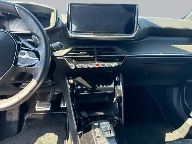 Peugeot 2008 view 14