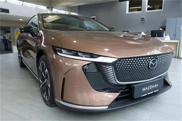 Mazda 6e 68,8kWh SR Takumi