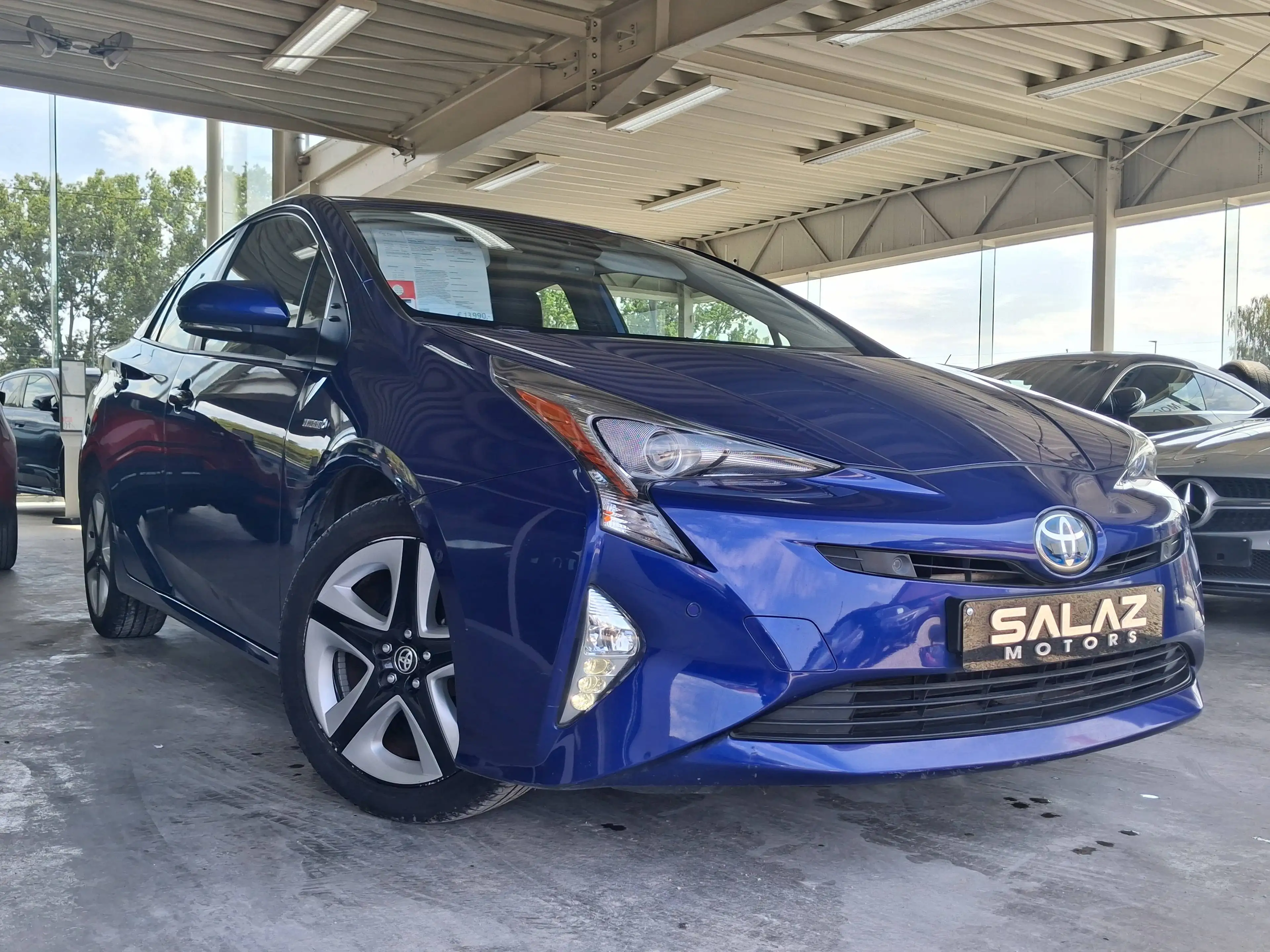 Toyota Prius Prius Hybrid 1.8i VVT-i Comfort CVT / 1 ERE MAIN / FULL CARNET / GARANTIE — photo 4