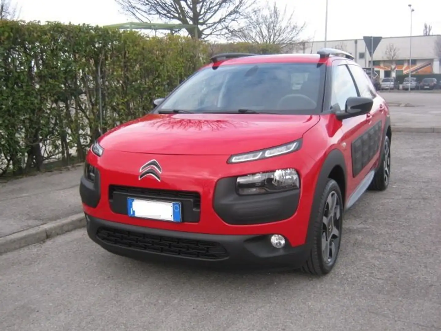 Citroen C4 Cactus BlueHDi 100 S&S Shine Rouge - 1