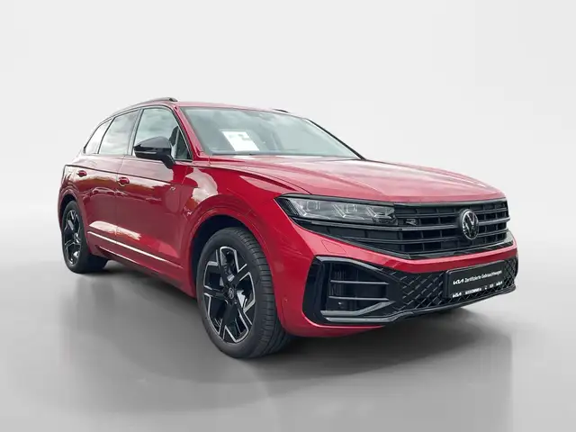 Volkswagen Touareg view 7