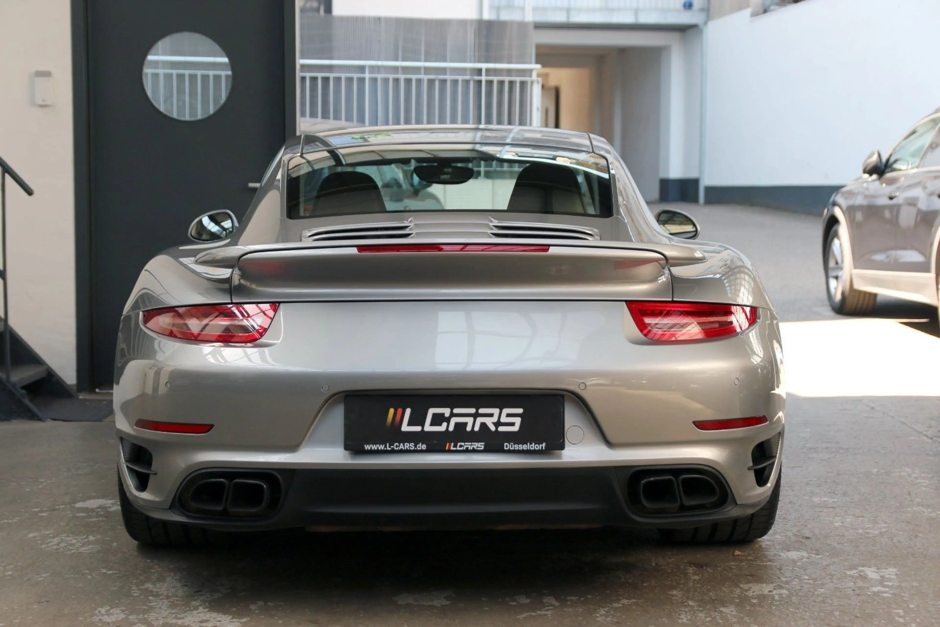 Porsche 991 Turbo S SportChrono DAB+ ACC Bose 1.Hand — photo 6