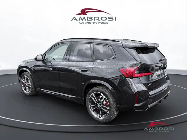 BMW X1 view 3