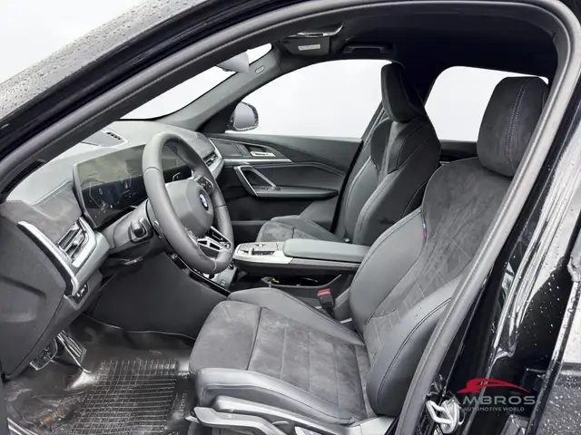 BMW X1 view 7
