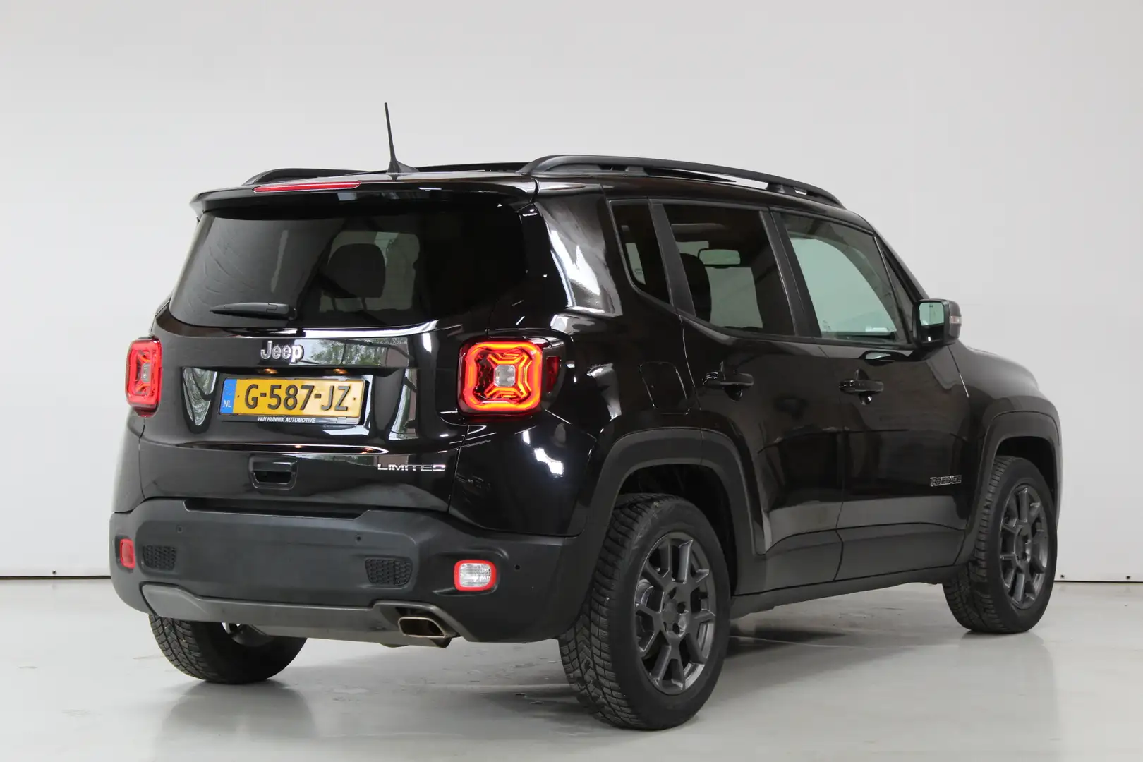 Jeep Renegade 1.0T Freedom | Pano | Keyless | Leder | Stoel + St Zwart - 2