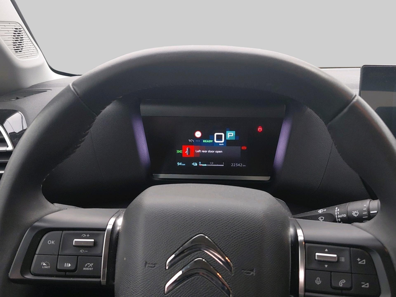 Citroen E-C4 X Feel 50 kWh — photo 11