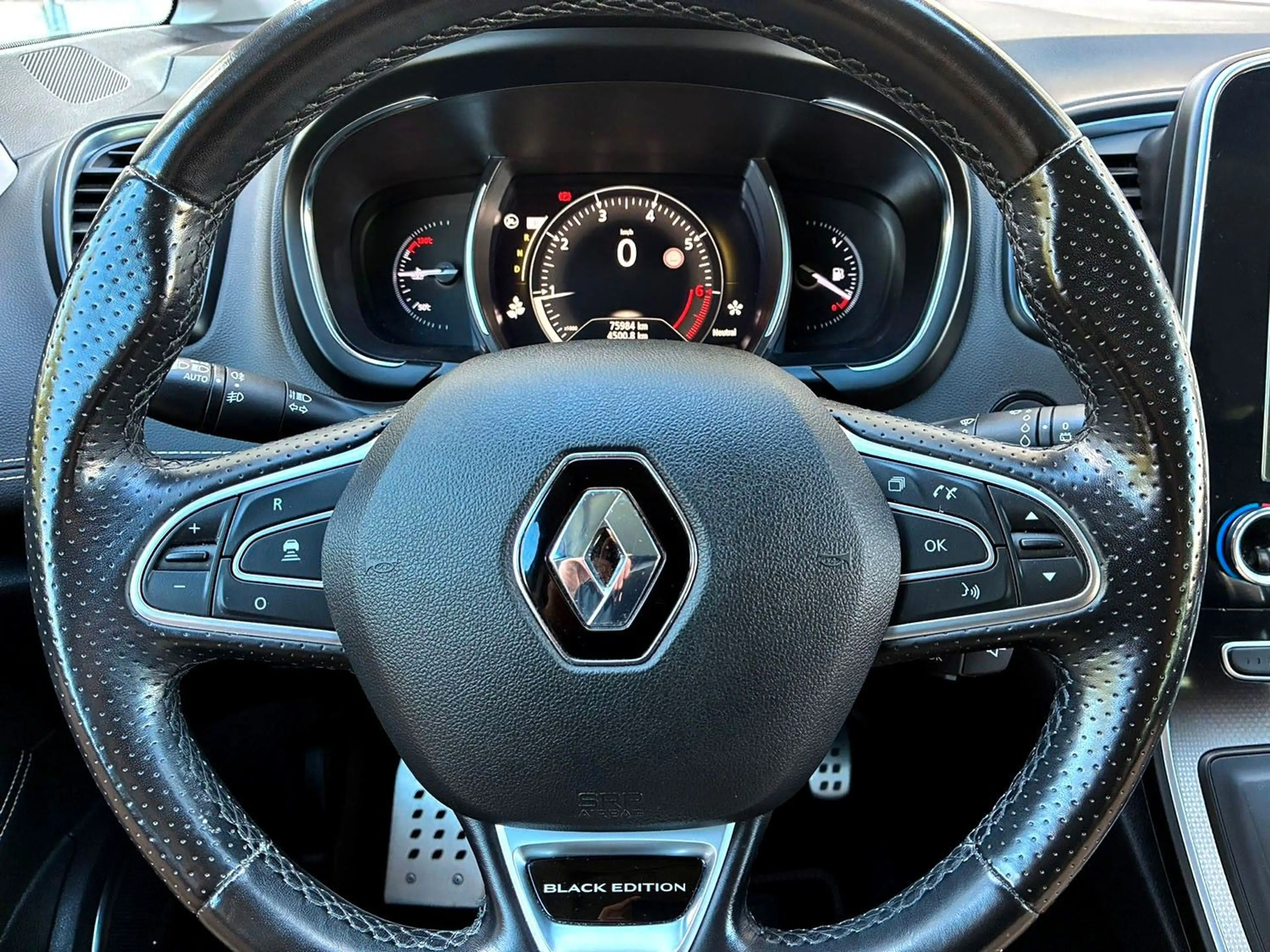 Renault Scenic IV Grand Black Edition | 1. HAND 7 SITZE — photo 10