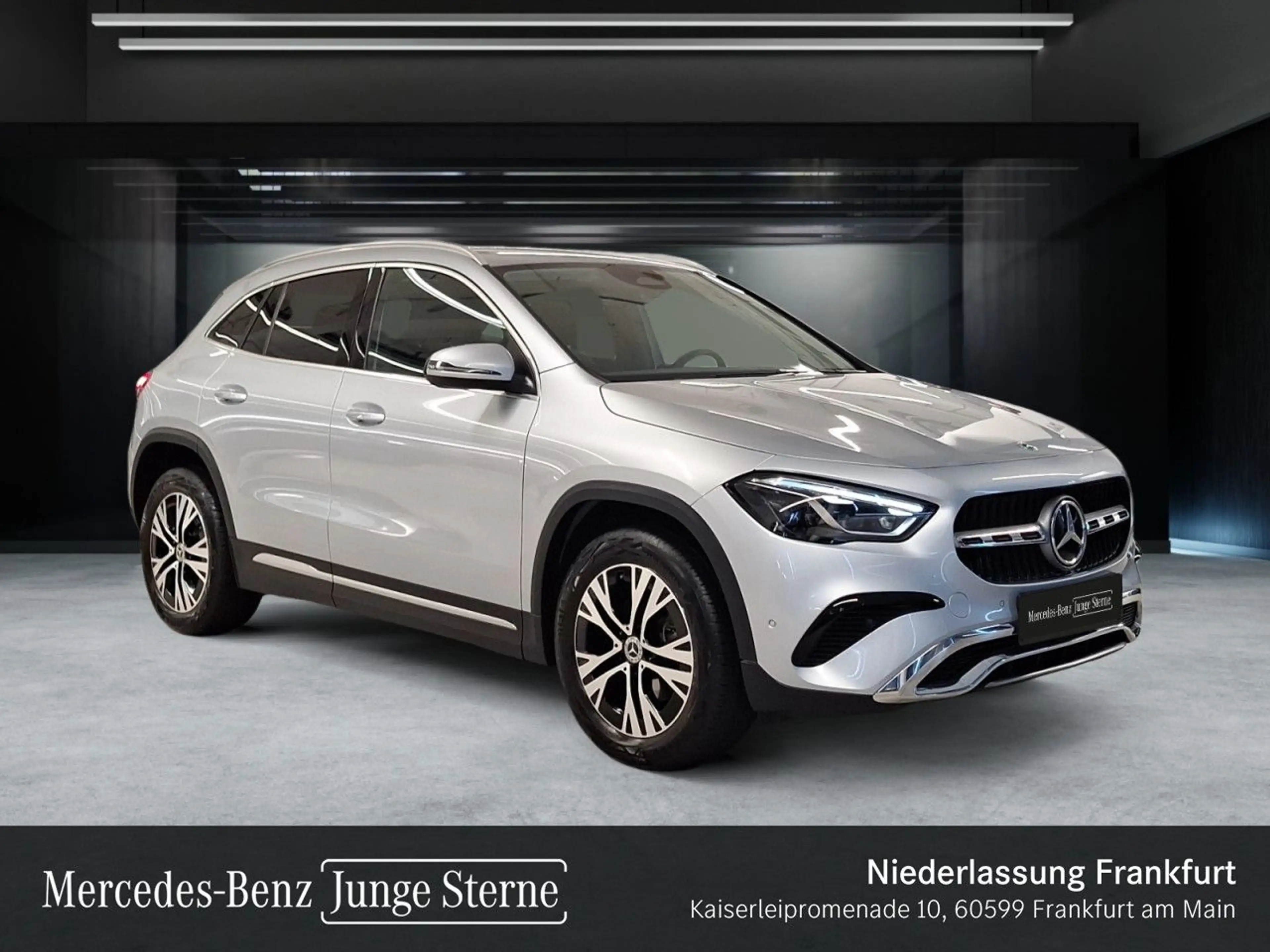 Mercedes-Benz GLA 180 PROGRESSIVE+MULTIBEAM+KAMERA+TOTW+7G — photo 2