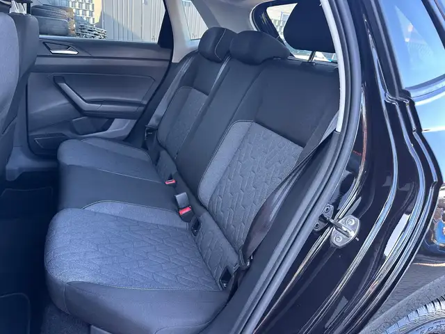 Volkswagen Polo view 11
