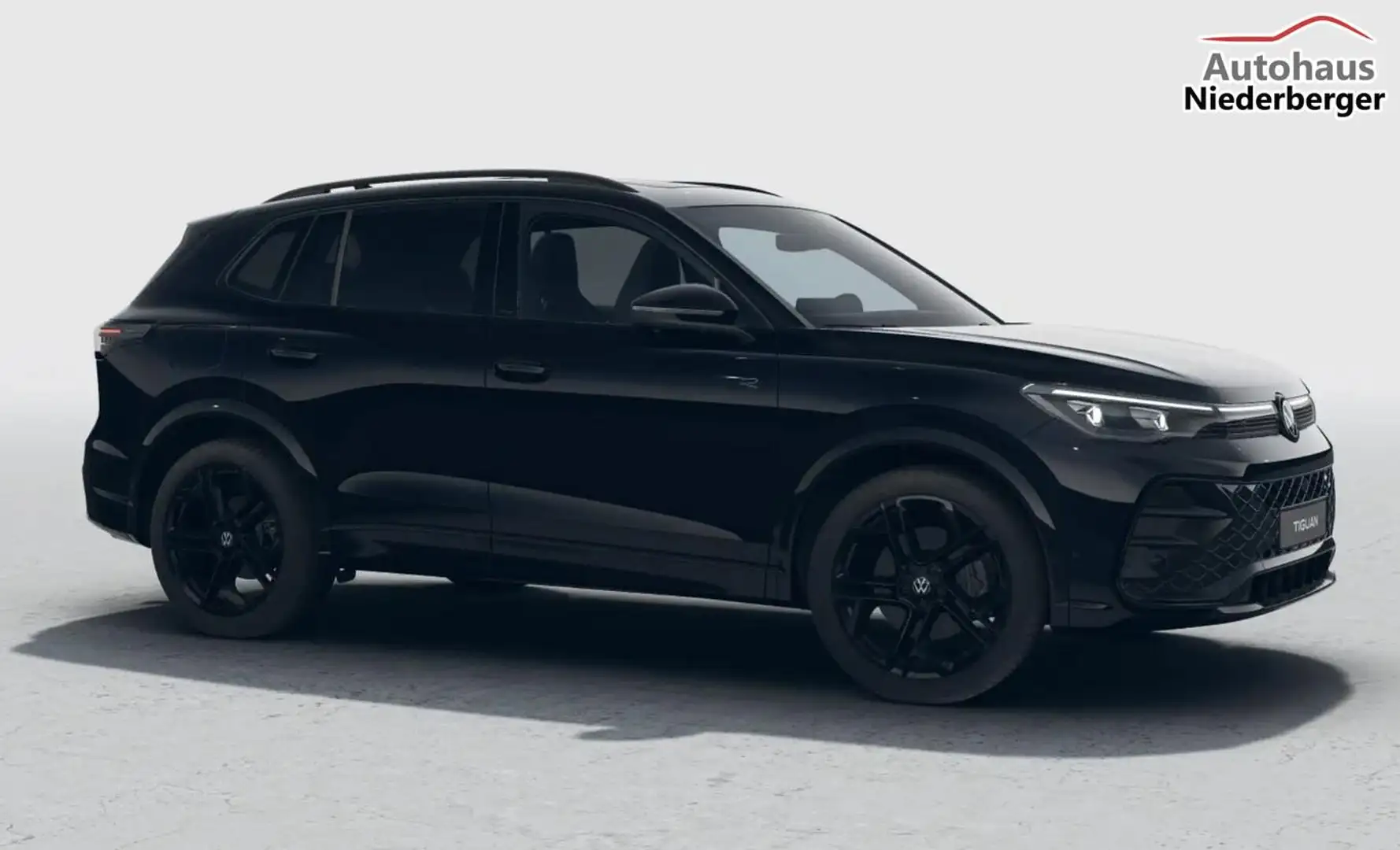 Volkswagen Tiguan R-Line 4M Pano Nav AHK Matrix LM20Z PrivG 142 k... Schwarz - 2
