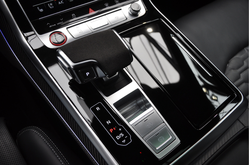 Audi RS Q8 4.0 TFSI B&O Ceramic HUD Massage Carbon Softclose — photo 45