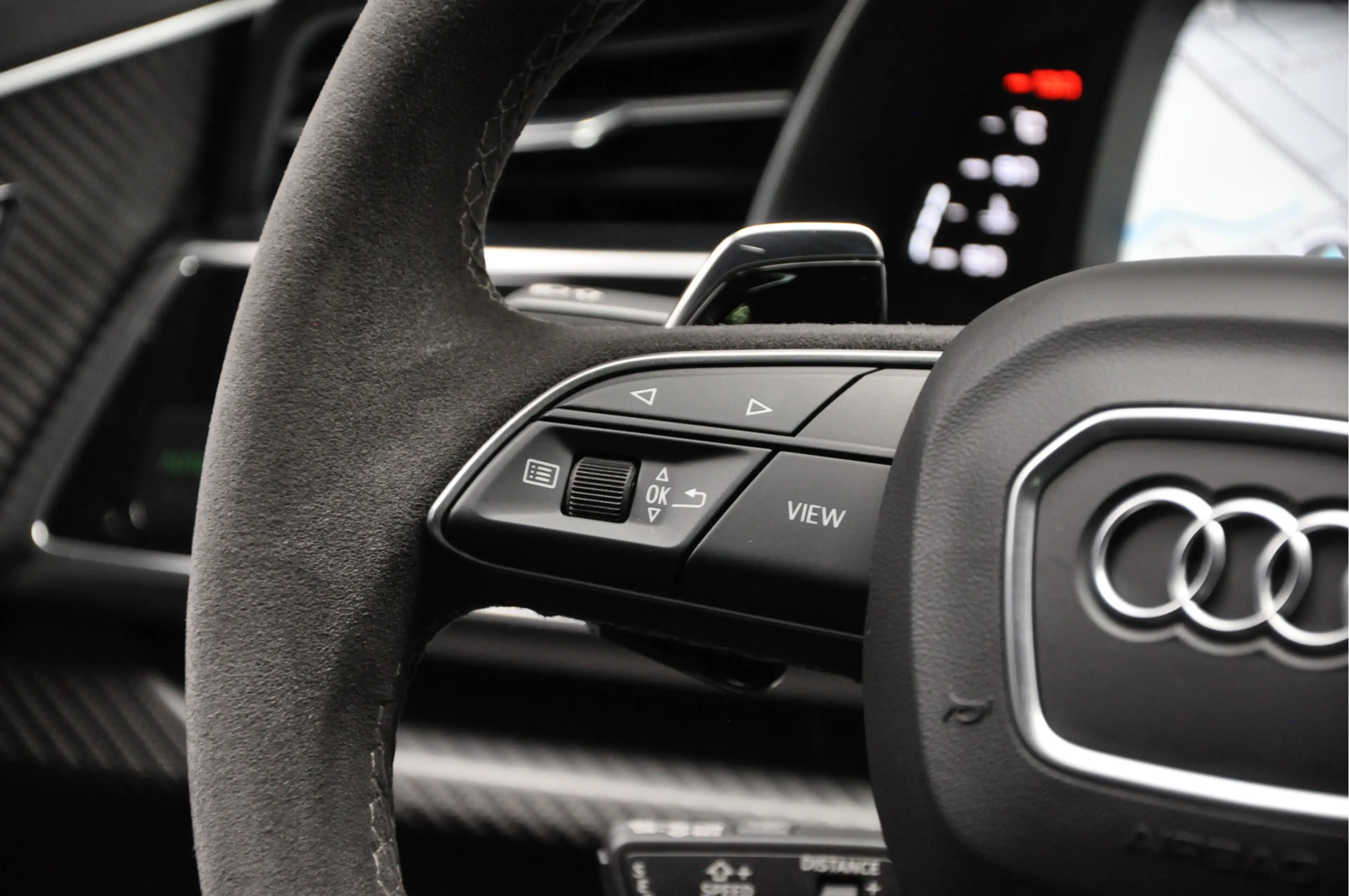 Audi RS Q8 4.0 TFSI B&O Ceramic HUD Massage Carbon Softclose — photo 27