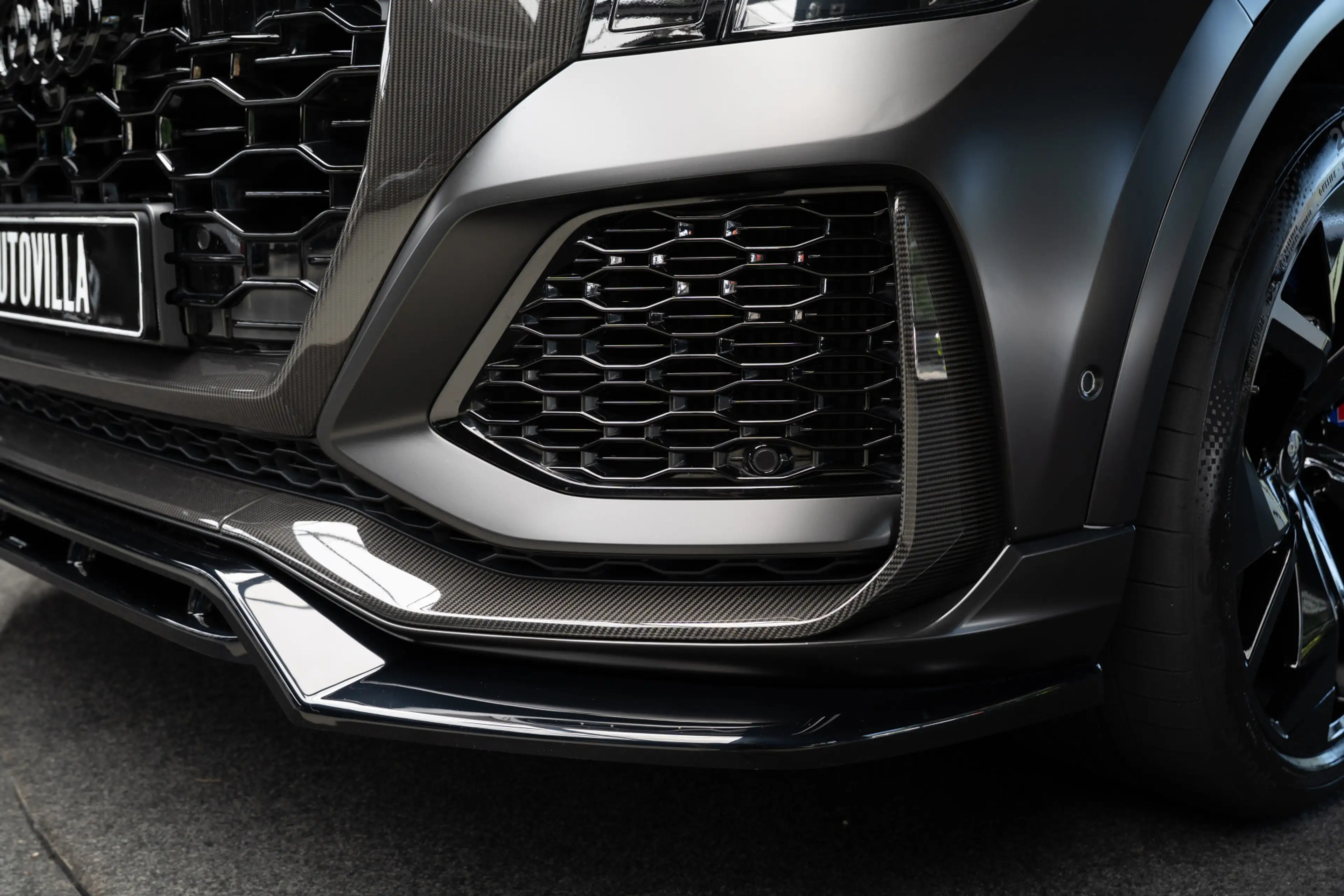 Audi RS Q8 4.0 TFSI B&O Ceramic HUD Massage Carbon Softclose — photo 22