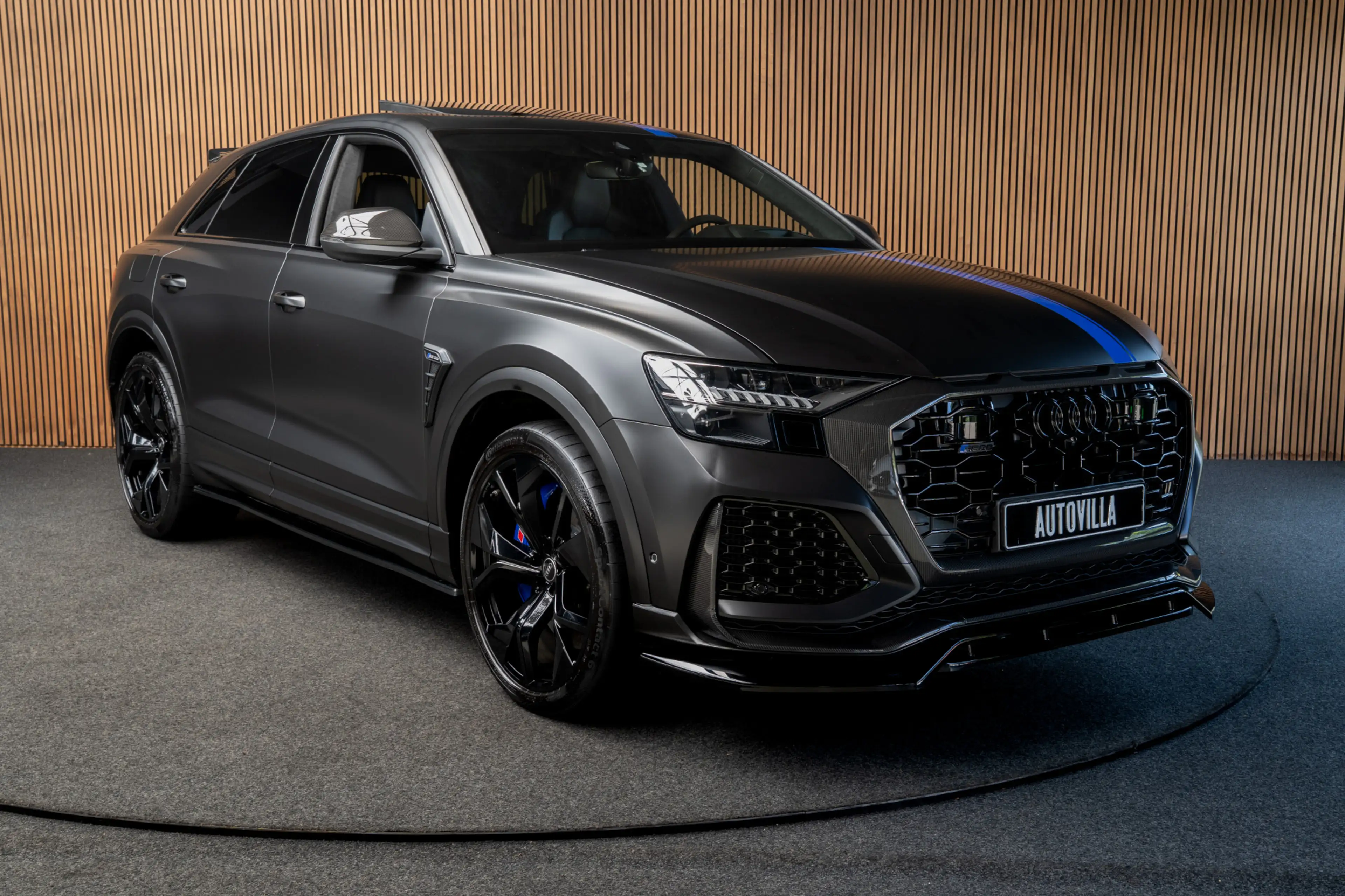Audi RS Q8 4.0 TFSI B&O Ceramic HUD Massage Carbon Softclose — photo 8