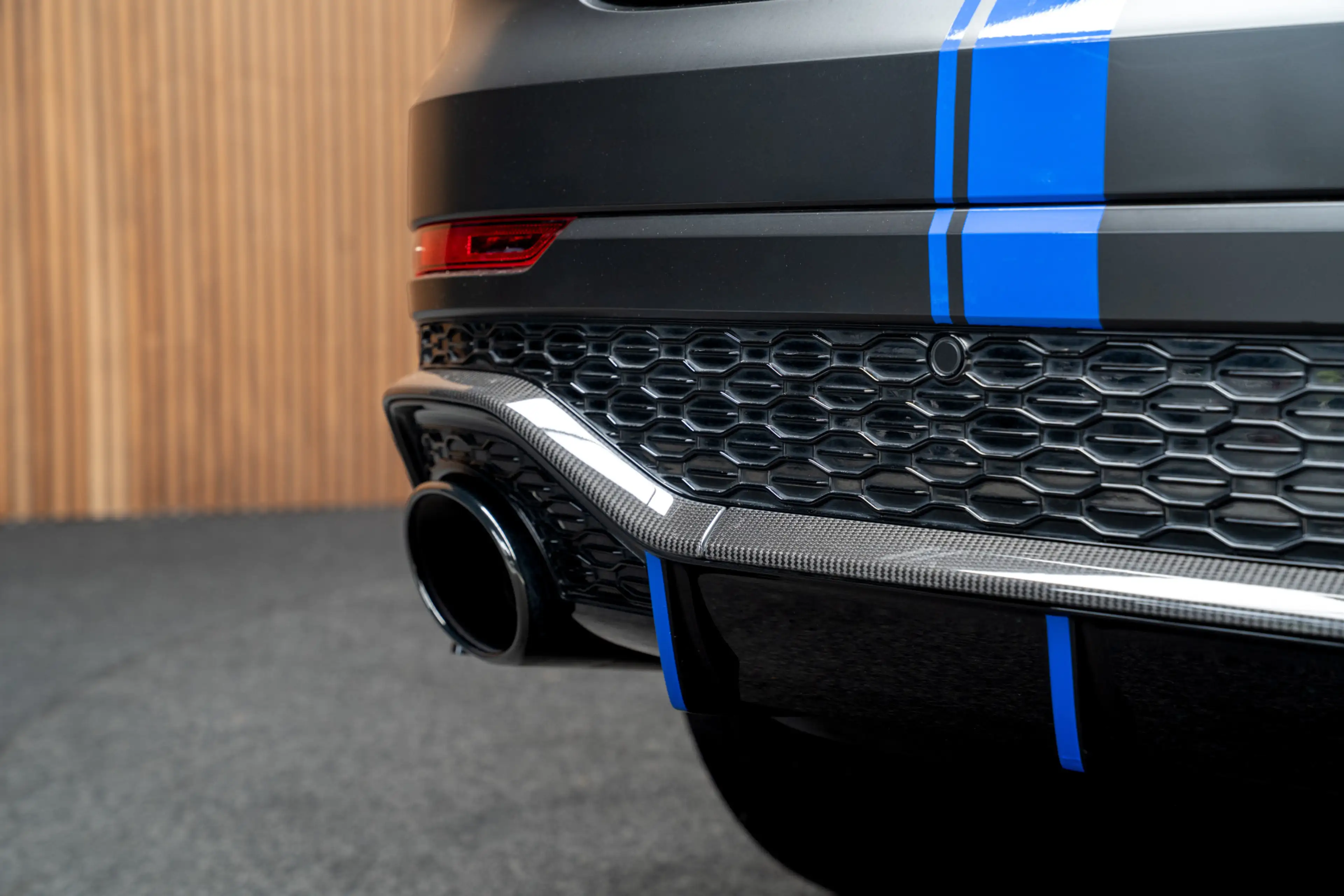 Audi RS Q8 4.0 TFSI B&O Ceramic HUD Massage Carbon Softclose — photo 42