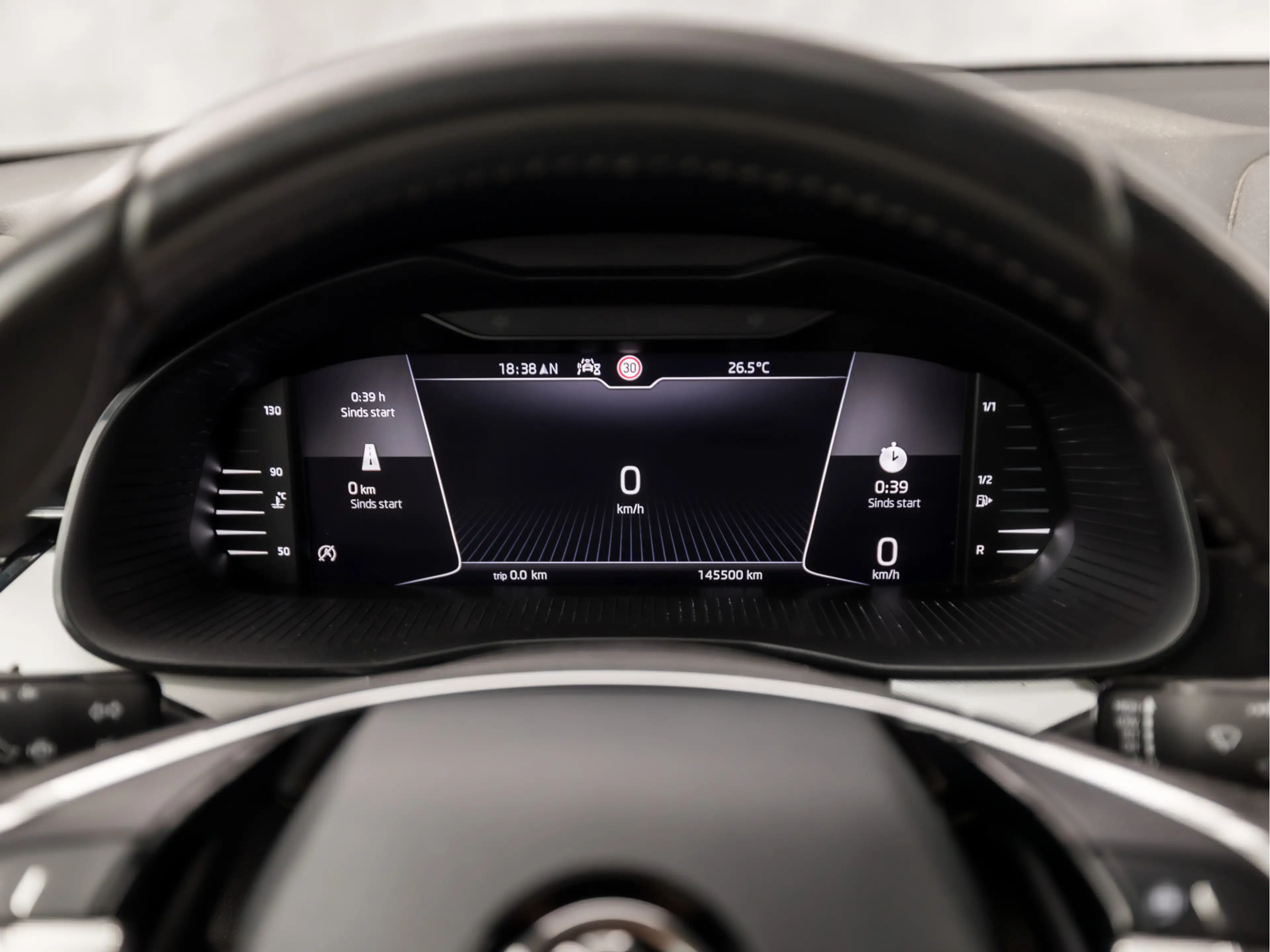 Skoda Kamiq 1.0 TSI Black Sport (VIRTUAL COCKPIT, APPLE CARPLA — photo 18