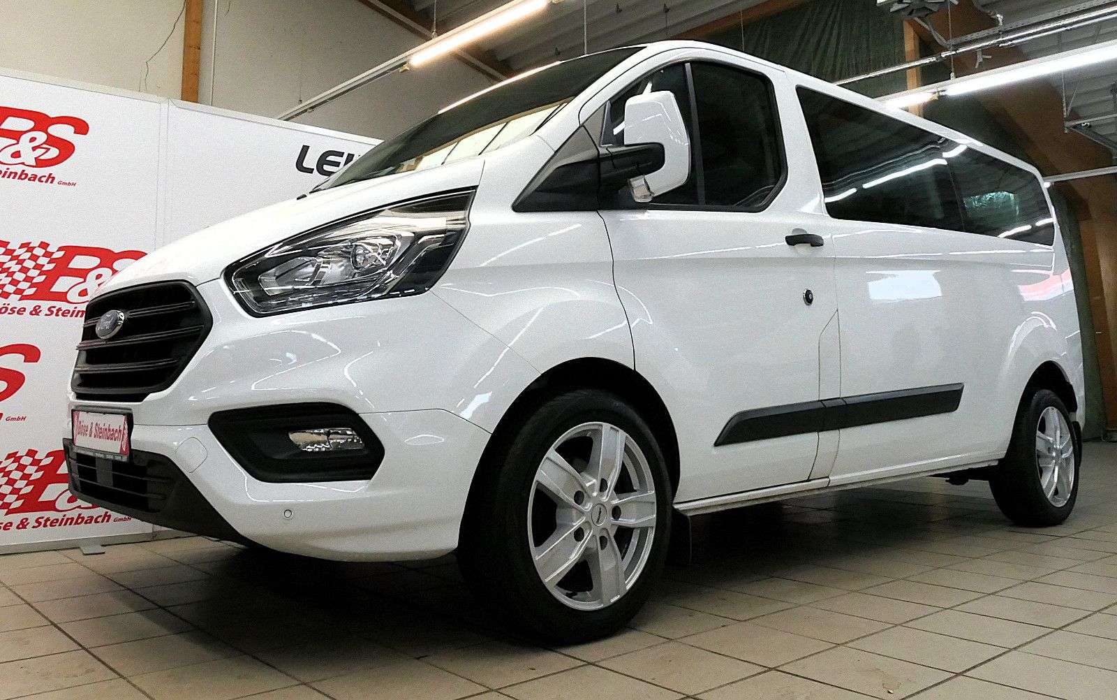 Second hand Ford Tourneo Custom 2.0