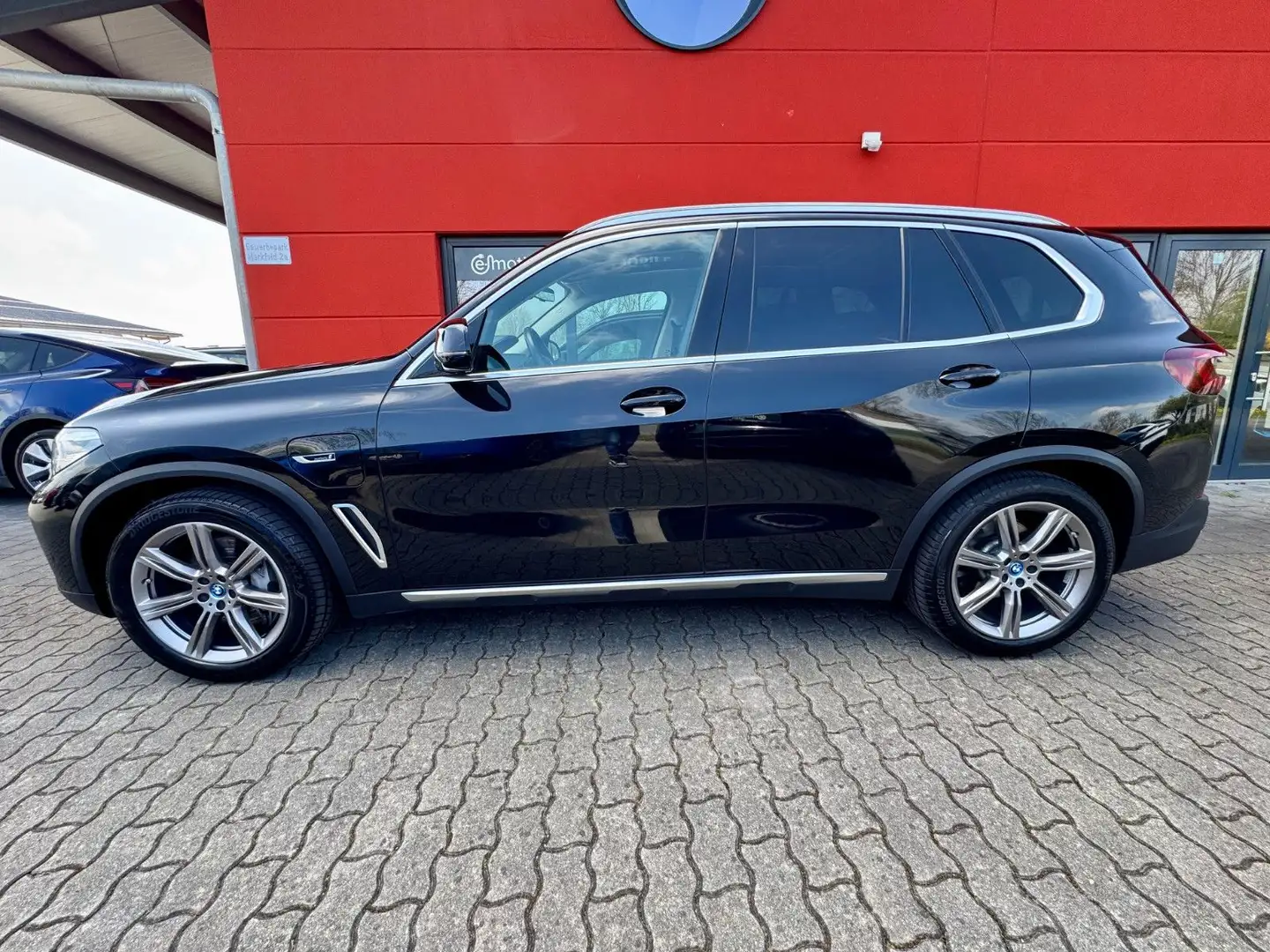 BMW X5 xDrive 45e xLine*Leder*PanoSD*20"DrivA*Memory Noir - 2
