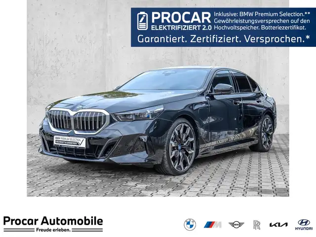 BMW 550 e xDrive Limousine M Sport Pano AHK Shz v+hi. DA P