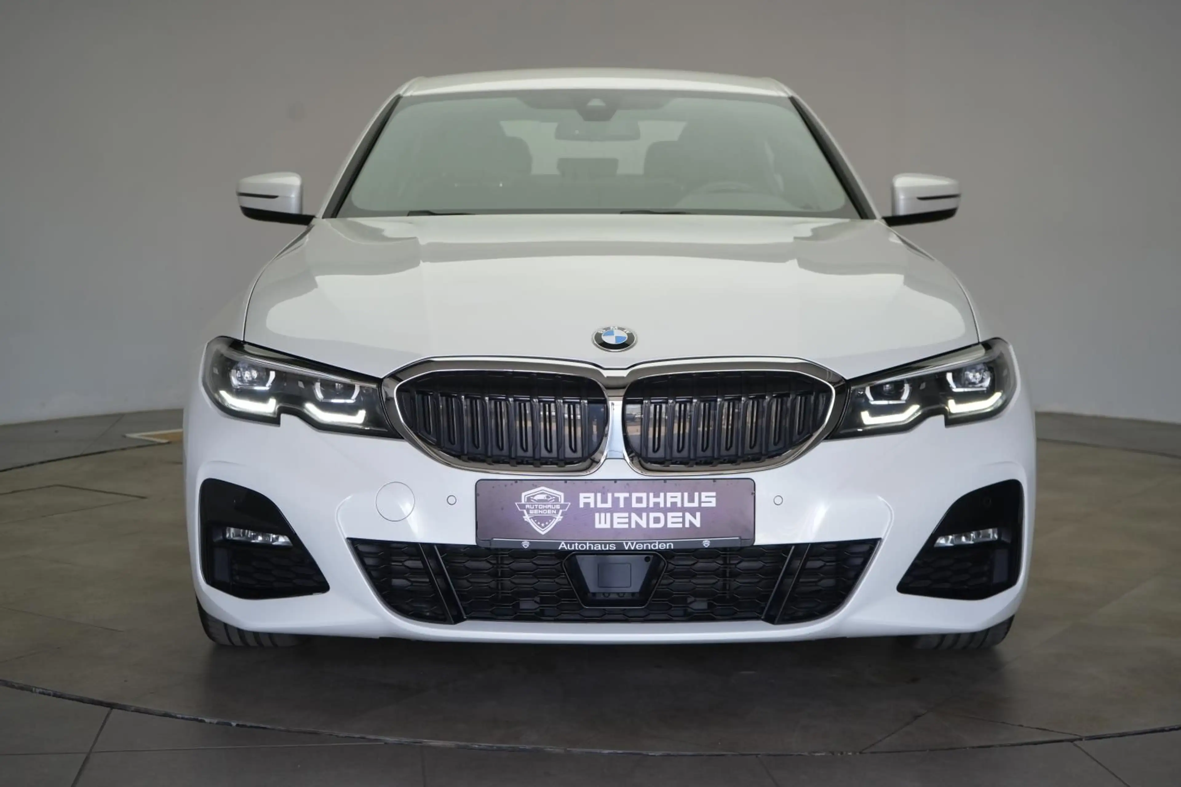 BMW 330 e M Sport CarPlay/ACC/Kamera/Virtual/Lane — photo 2