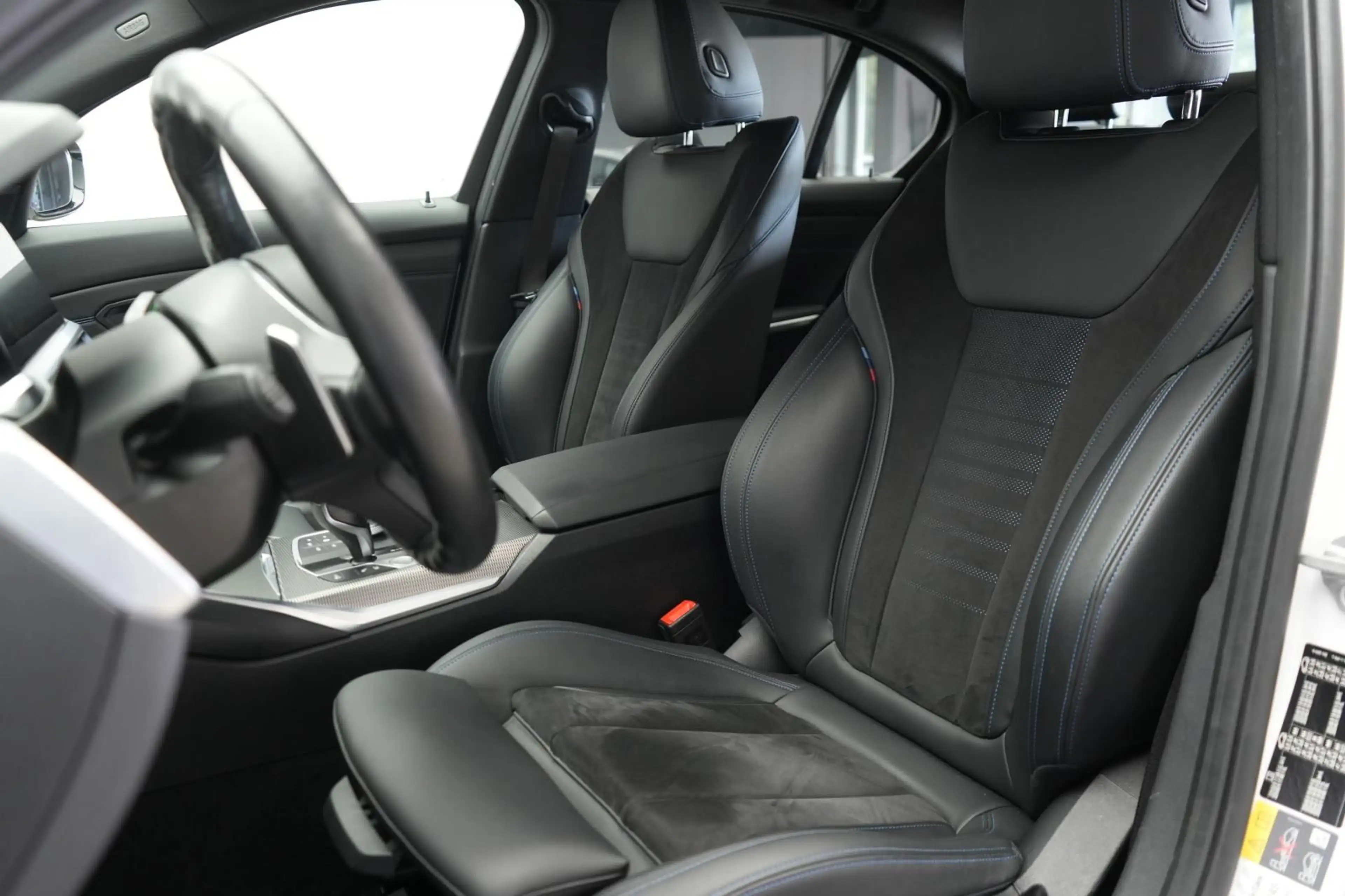 BMW 330 e M Sport CarPlay/ACC/Kamera/Virtual/Lane — photo 12