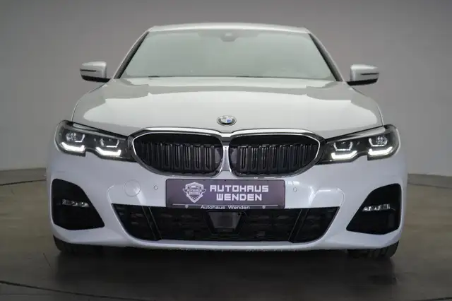 BMW 3 Series view 2