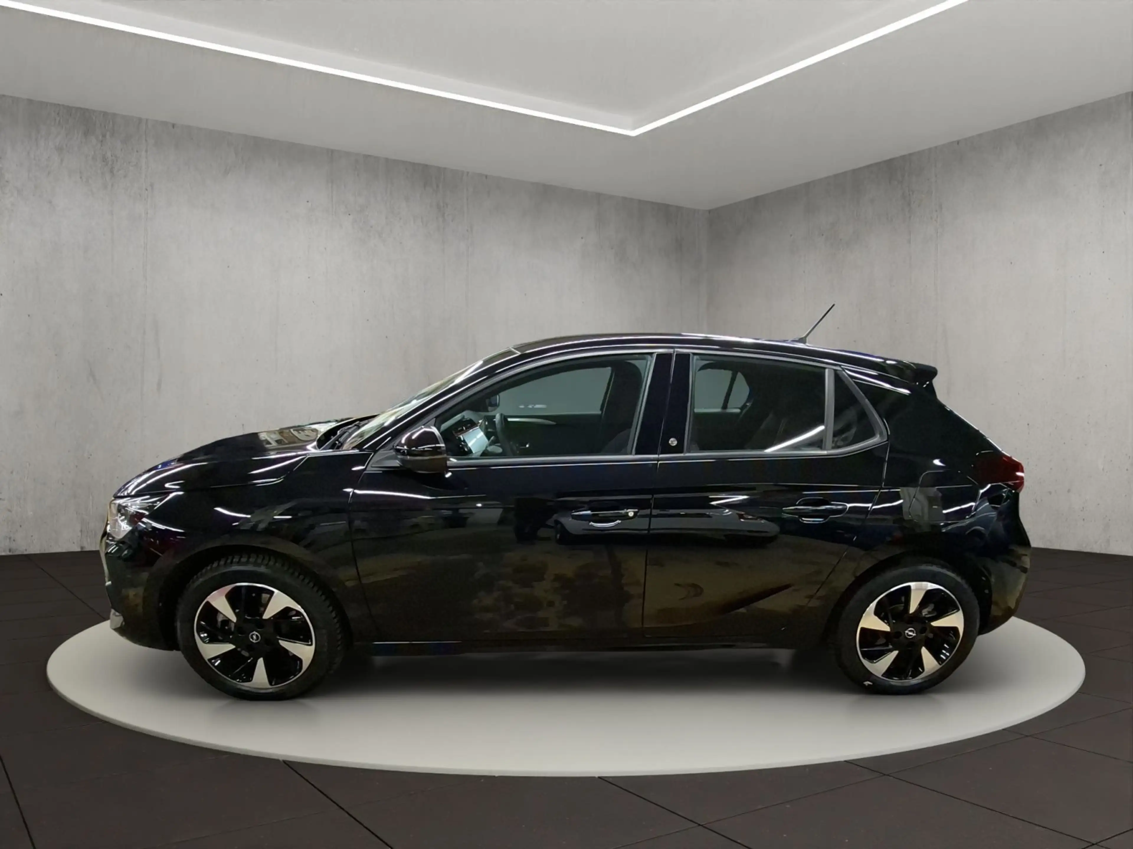 Opel Corsa-e GS — photo 2