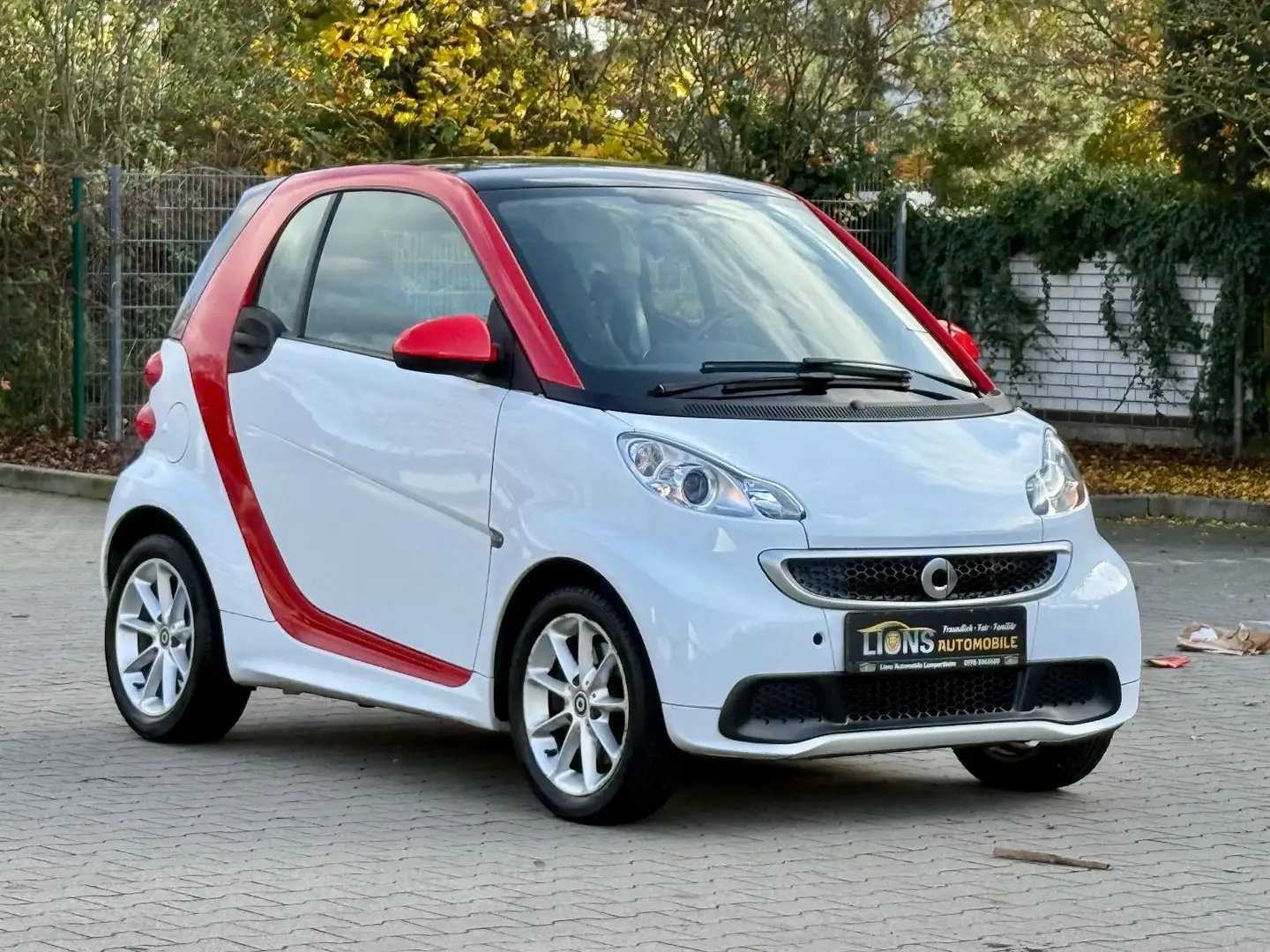 smart forTwo coupe Micro Hybrid Drive/TÜV NEU/SHZ/ALU Blanc - 1
