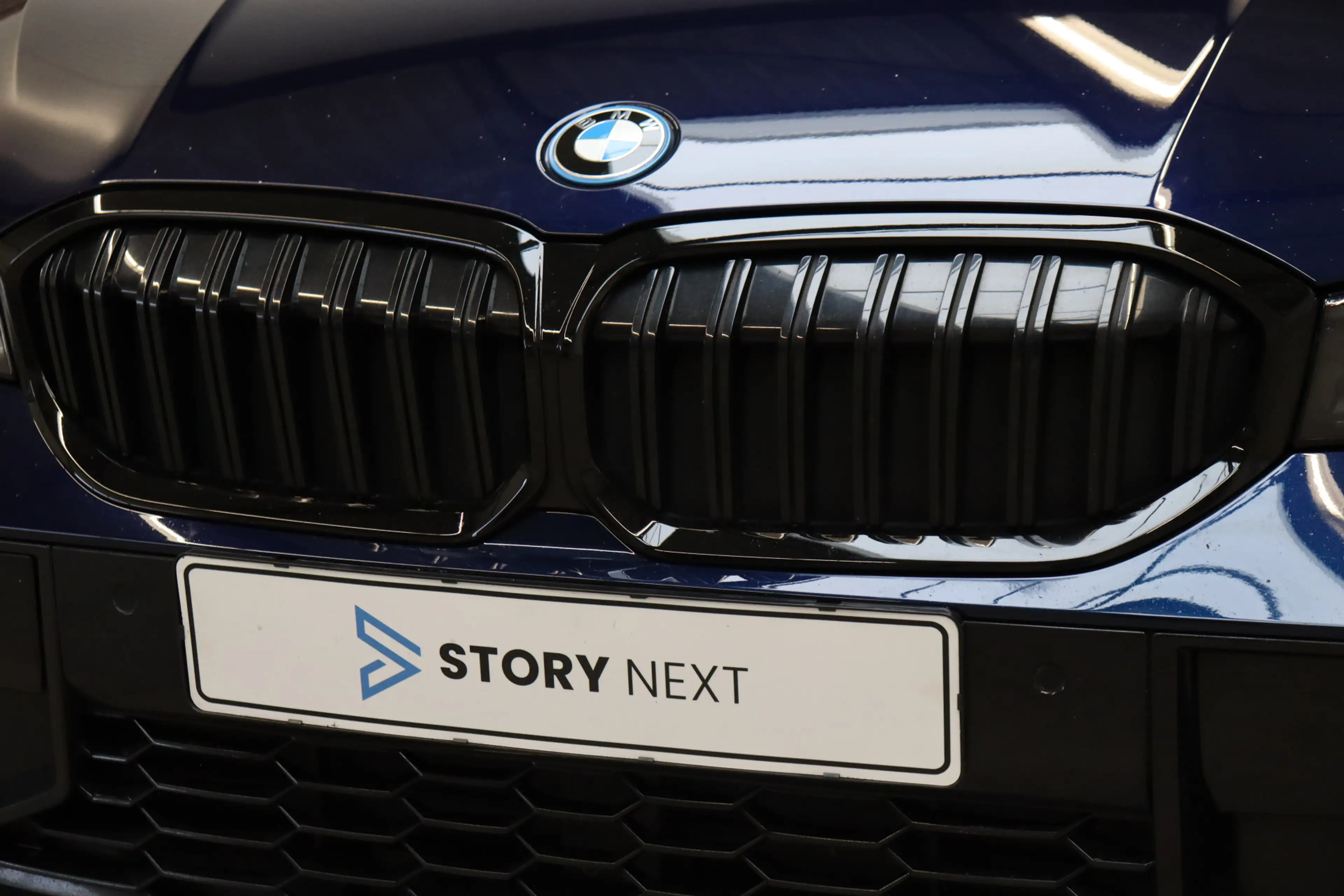 BMW 330 3 Serie Touring 330e High Executive M Sport Pakket — photo 7
