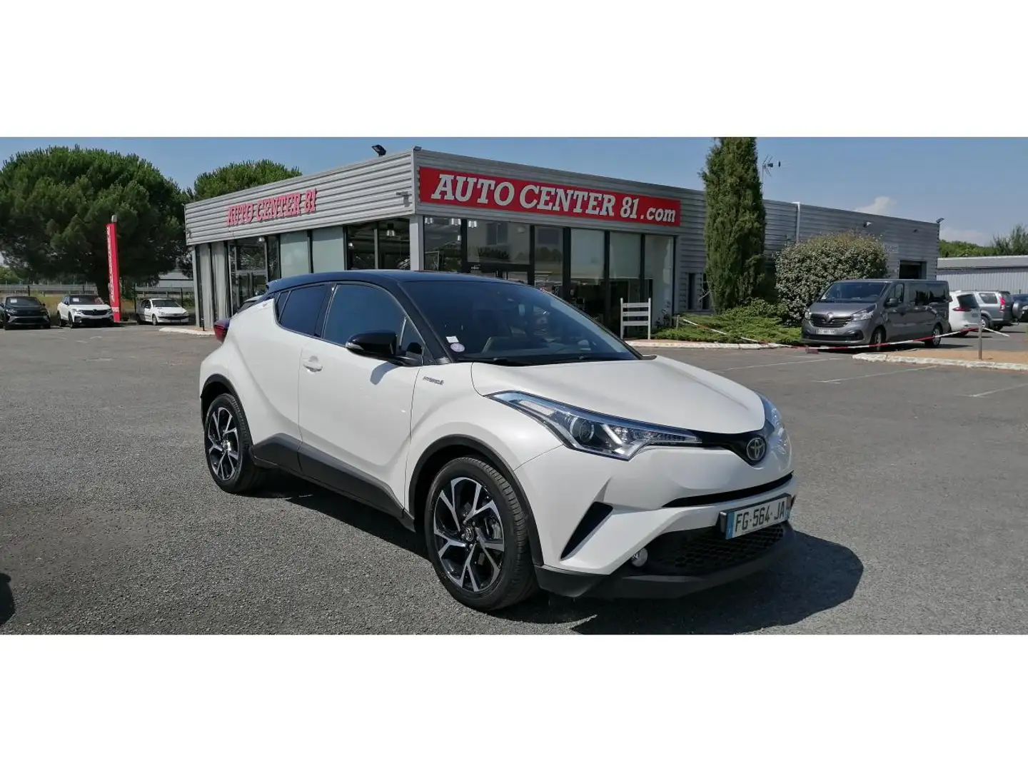 Toyota C-HR 1.8 Hybrid 122h e-CVT Design Blanc - 1