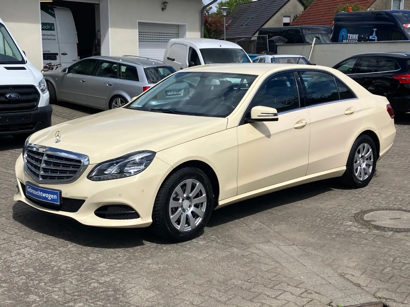 Mercedes-Benz E 200 BlueTec TAXI Park Assistent Beige - 1