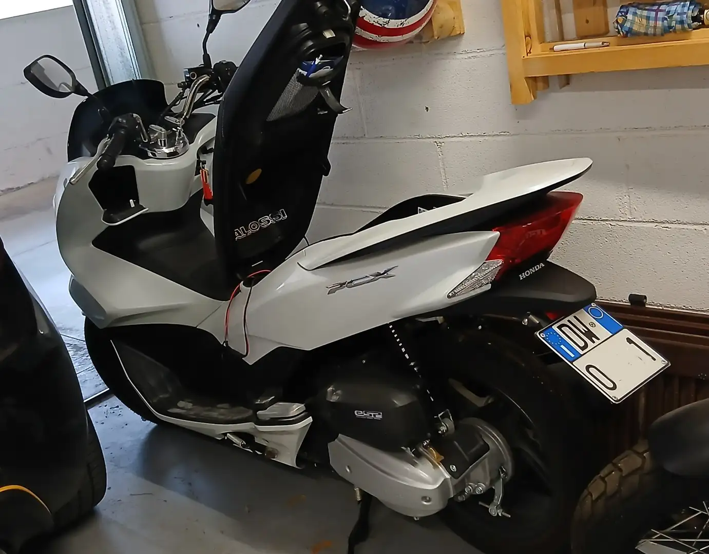 Honda PCX 125 Bianco - 2