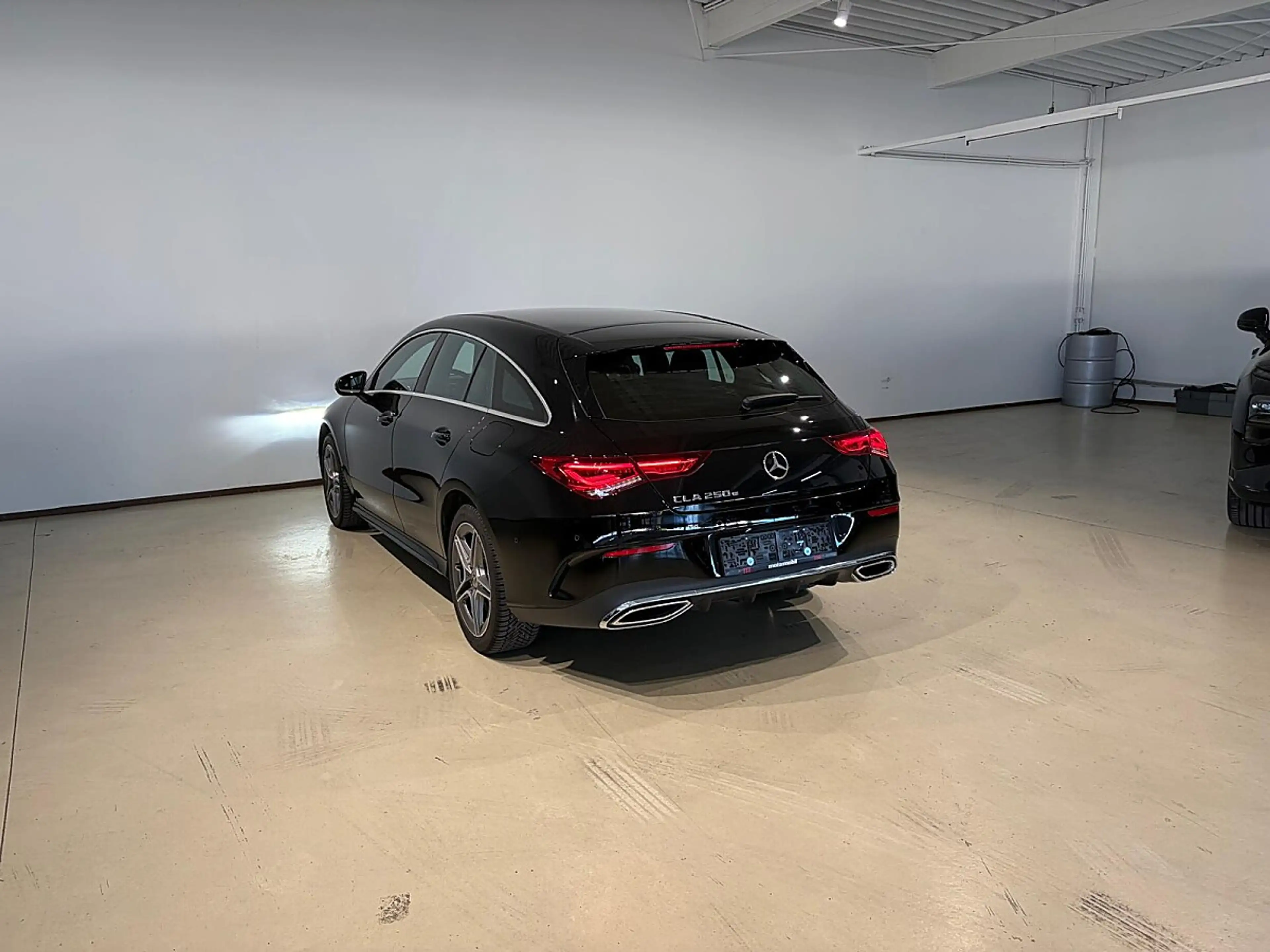 Mercedes-Benz CLA 250 Shooting Brake Aut. — photo 3