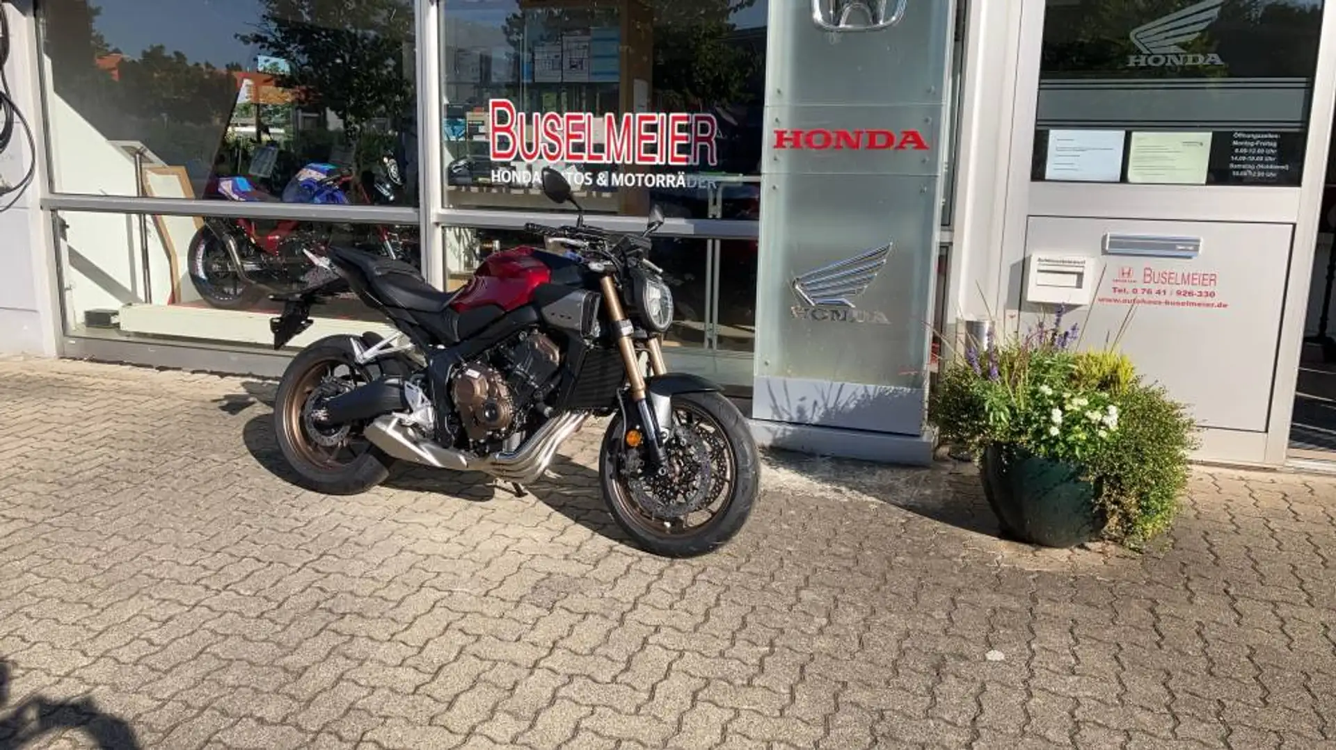 Honda CB 650 R Euro5+ Rouge - 2